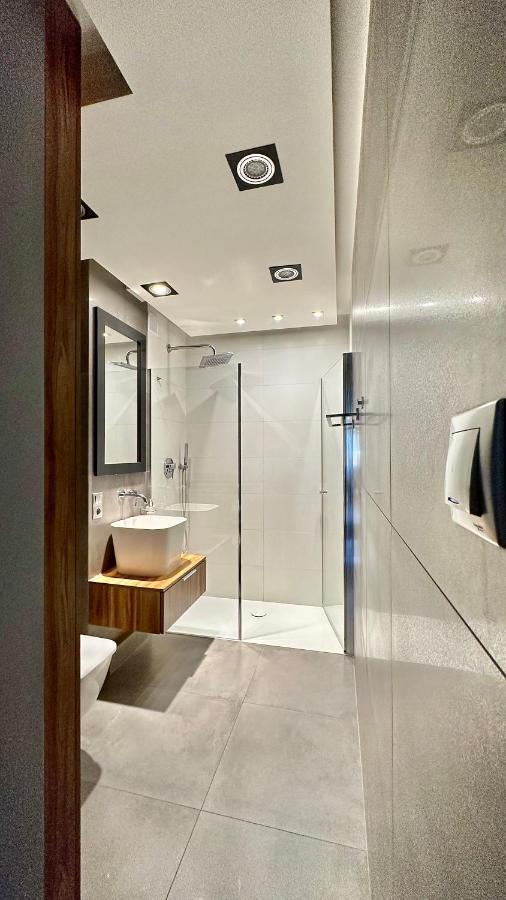 Uroczy Apartament - Sopot Buitenkant foto